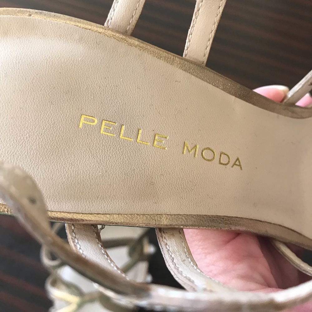 Pelle Moda Shoes - Picture 4 of 8